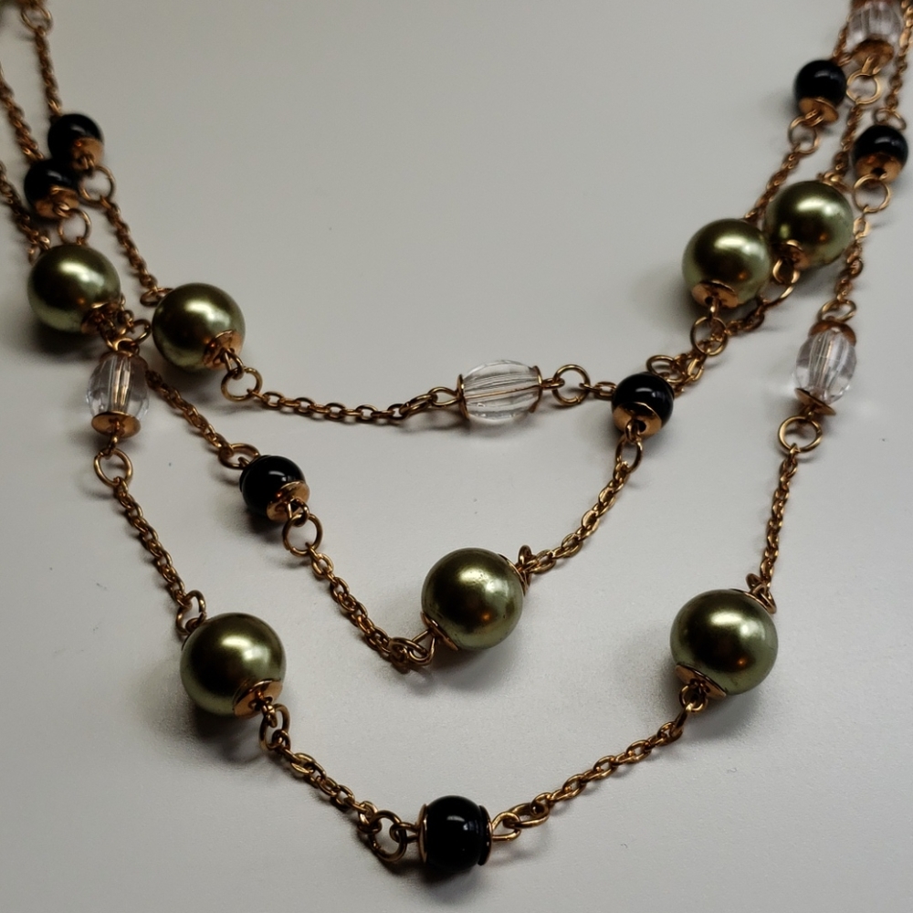Three Tier Green and Gold Necklace